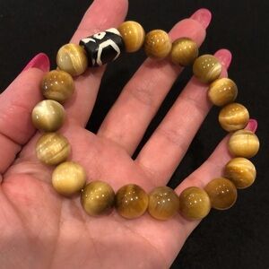 TIGER EYE AND HANDPAINTED WOOD stretch bracelet, one of a kind! 8.5”-9”